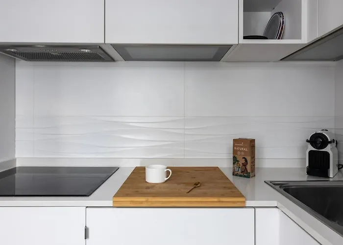 Atico Con Gran Terraza Y Fantasticas Vistas Al Mar *